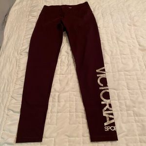 Victoria’s Secret sport legging